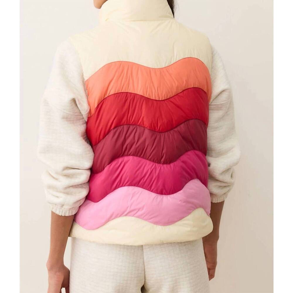 NEW MARINE LAYER sunset puffer vest in warm wave - Picture 2 of 6